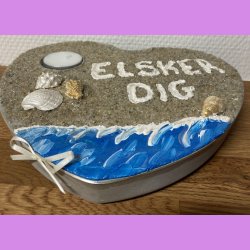 Stort beton hjerte elsker dig