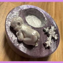 Beton Cirkel med baby og kors