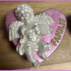 Beton hjerte med Engel