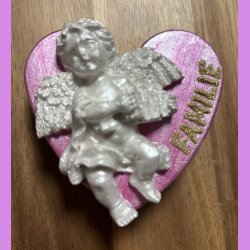 Beton hjerte med Engel