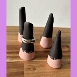 Ring holder Lyserd/ mat sort