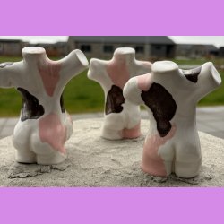 torsoer st med 3 figurer