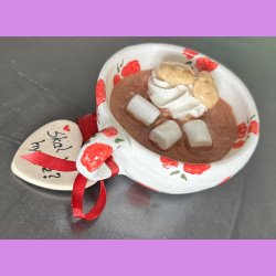 Cacao kop hvid med r�de blomster - Skal vi hygge
