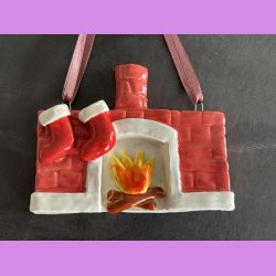 Jule kamin med julesokker