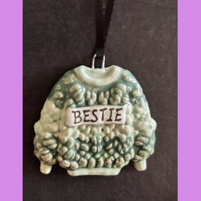 BESTIE - Tr�je - Gr�n
