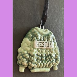 BESTIE - Tr�je - Gr�n