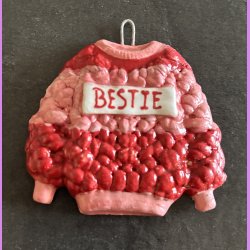 BESTIE - Tr�je - R�d