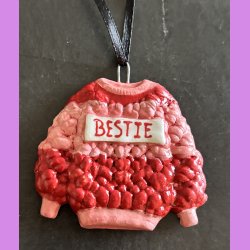 BESTIE - Tr�je - R�d