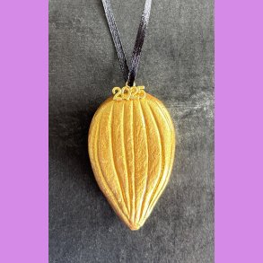 rets mandel trof mini med snor- Guld rstal