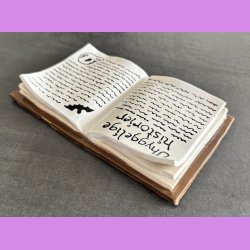 B�ger i keramik- Nr. 2 - Uhyggelige historier