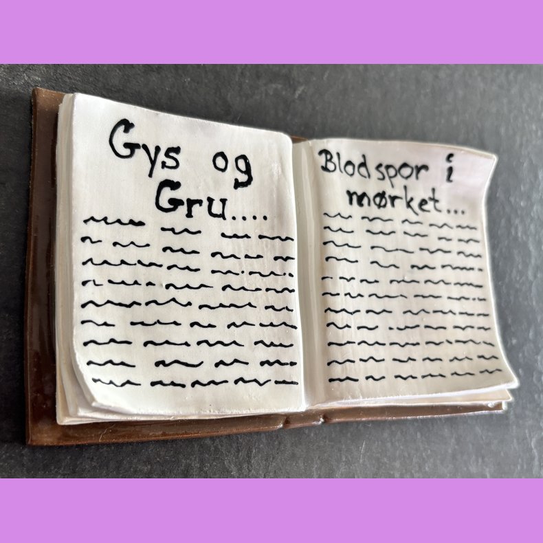 B�ger i keramik- Nr. 3 - med tekst - Gys og gru