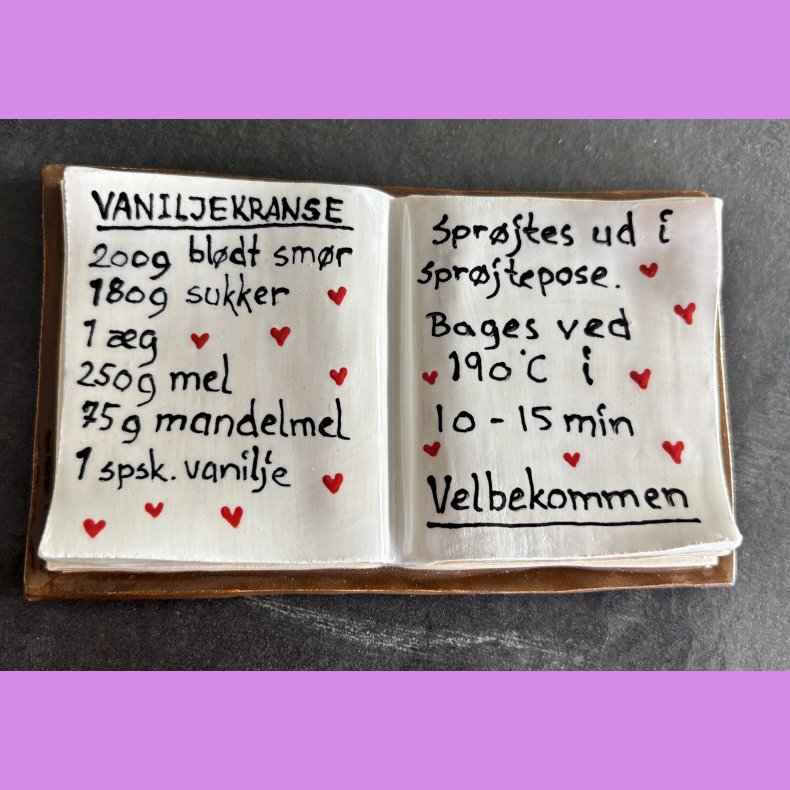 B�ger i keramik- Nr. 4 - Vaniljekranse opskrift.