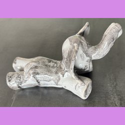 Elefant liggende p maven - Lysegr 