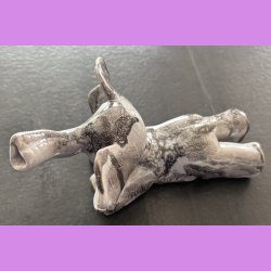 Elefant liggende p maven - Lysegr 