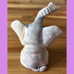 Elefant siddende - mat hvis med bl bobbler