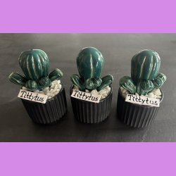 Tittytus 2 farvet- sort potte