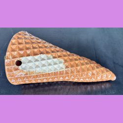 Vaffelis med jordb�r  - Kugler med choko, jordb�r og pistacie,