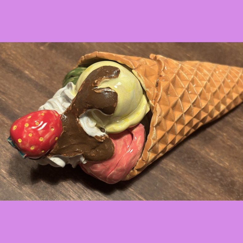 Vaffelis med fldeskum - choko saus og jordbr