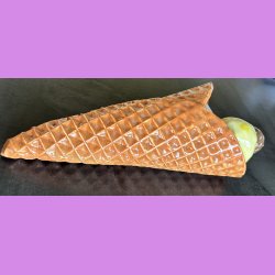 Vaffelis med fl�debolle m/kokos - Softice med lemon og bl�b�r is.
