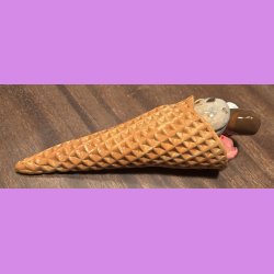 Vaffelis med softice og fldebolle