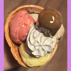 Vaffelis med softice og fldebolle