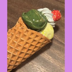 Vaffelis med softice og jordbr