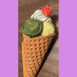 Vaffelis med softice og jordbr