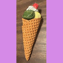 Vaffelis med softice og jordbr