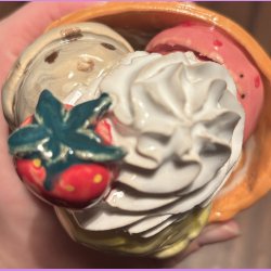 Vaffelis med 3 kugler fldeskum og jordbr