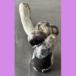 Fuckfinger figur Nr. 7 - Gr� - sort og hvid.