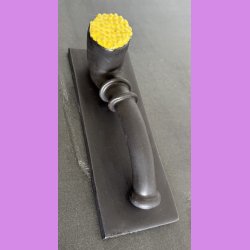 Mellem lakrids pibe med gul top