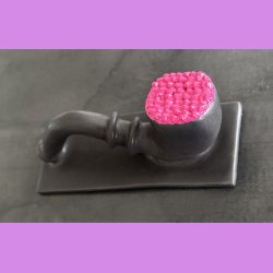 Mellem lakrids pibe med pink top