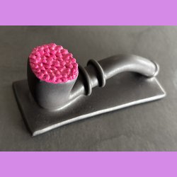 Mellem lakrids pibe med pink top