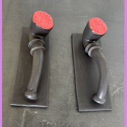 Mellem lakrids pibe med rd top