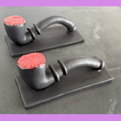 Mellem lakrids pibe med rd top