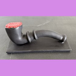 Mellem lakrids pibe med rd top