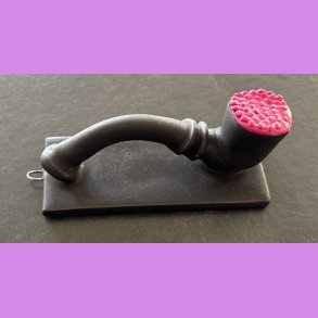 Lakridspibe - mat sort - Pink top - et oph�ng.