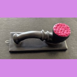 Lakridspibe - mat sort - Pink top - et oph�ng.