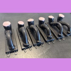 Lakridspibe - mat sort - lyserd/hvide prik top - mat sort bund.