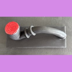 Stor lakrids pibe med rd top (Den skve udgave)