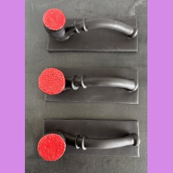 Stor lakrids pibe med rd top