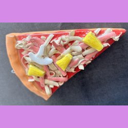 Pizza stykke med skinke, ananas og champignon med oph�ng