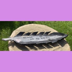 "Elsker dig og kun dig" Fjer fad 