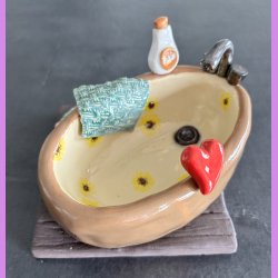 Badekar Brun med solsikker i.