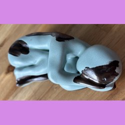 "Aldrig glem din power" Figur. Mint grn med kobber strejf.