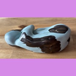 "Aldrig glem din power" Figur. Mint grn med kobber strejf.