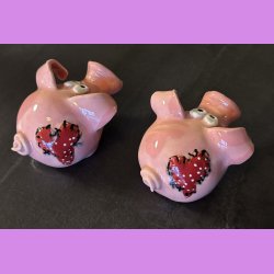 Gris med hjerte lap p numsen