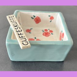 Guffeskuffe nr. 3 Gr�n med roser indvendig