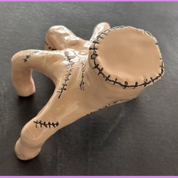 Thing 1 fra familien Addams