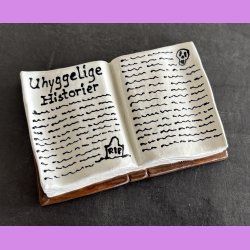 Uhyggelige historier bog